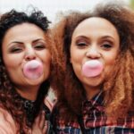 Czy czeste zucie gumy jest dobrym sposobem na zdrowe zeby 3 900x370 1