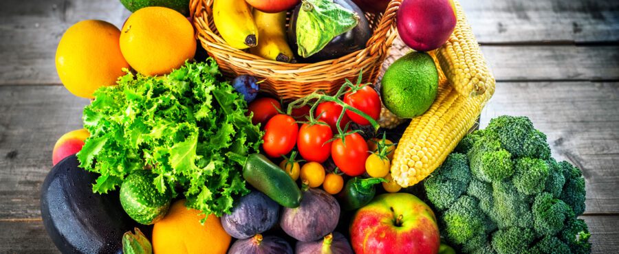 Dieta owocowo-warzywna: jak działa i dlaczego jest popularna?