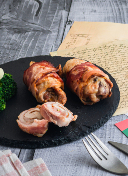 obiad roladki z udka kurczaka z boczkiem