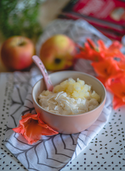 sniadanie ryzanka kokosowa z jablkiem